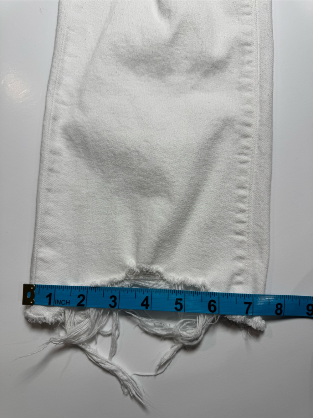 DAZE White Distressed High-Rise Jeans! Size 29! - Picture 9 of 10